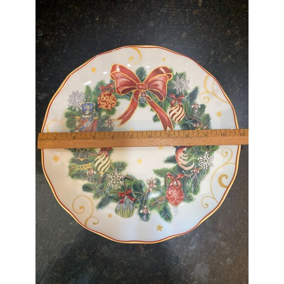 Williams Sonoma Twas the Night Wreath Dinner Plate - Picture 5 of 7